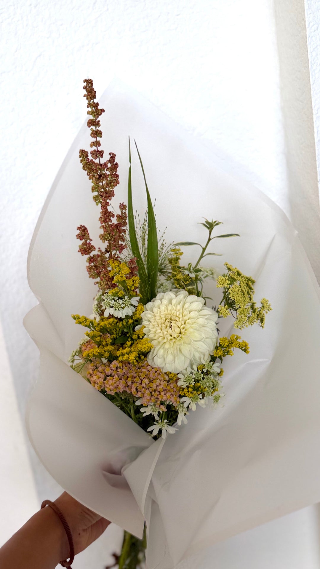 Complimentary Bouquet with Vase Donation — Thank You!