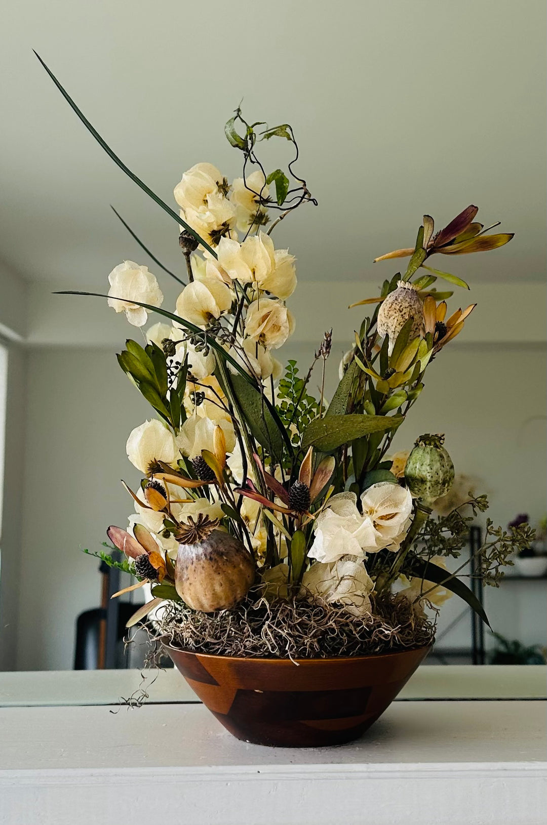 Ikebana inspired arrangement - Mediterranean