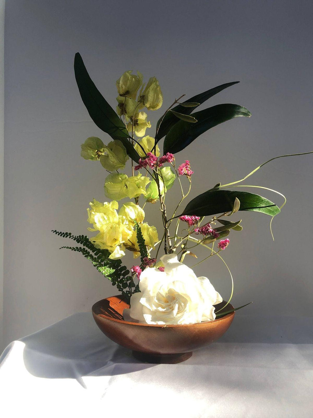 Ikebana inspired arrangement - Mediterranean - Real Flowers Every Day 