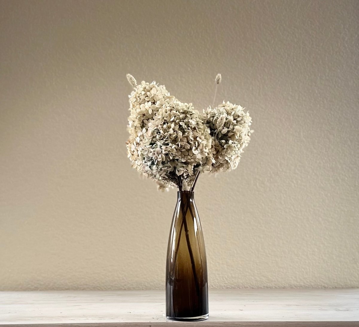 Hydrangea arrangement - Real Flowers Every Day 